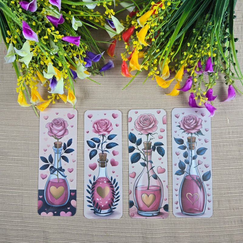Flower in a Vase Bookmark (ONLINE ORDER ONLY)