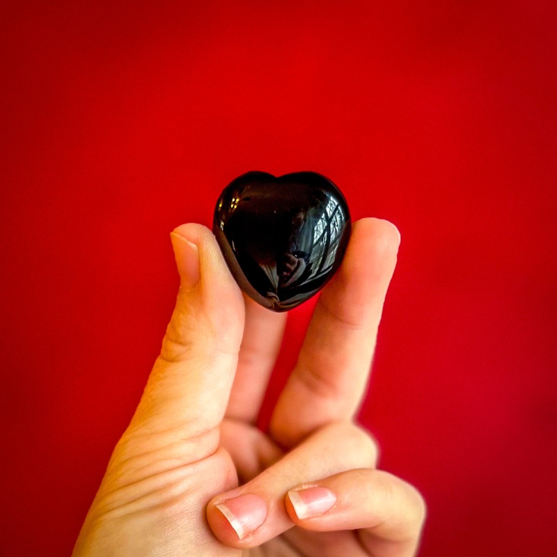 3cm Black Obsidian Crystal Hearts for Valentines Day Gifts (ONLINE ORDER ONLY)