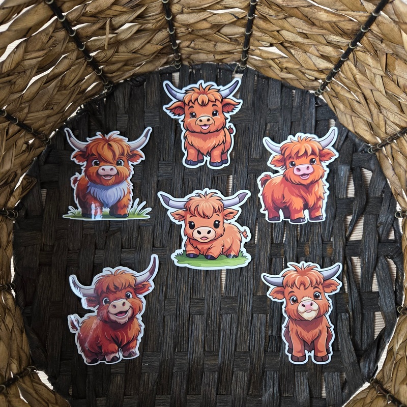 Highland Cow Sticker (ONLINE ORDER ONLY)