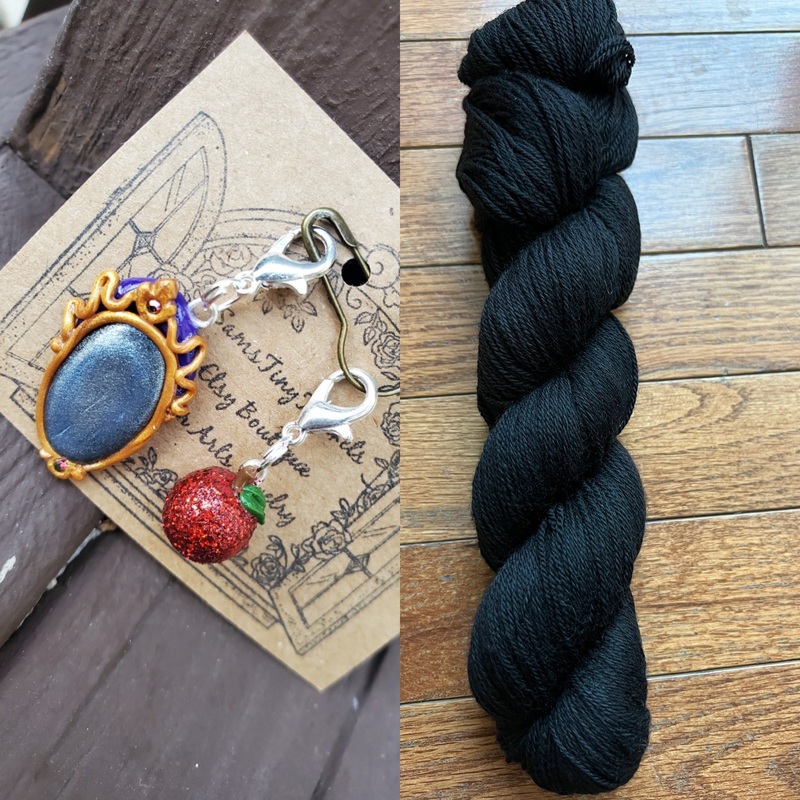 The Evil Queen (ONLINE ORDER ONLY)