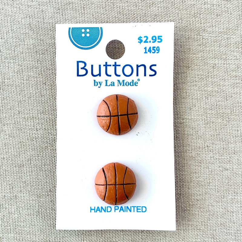 1459 Basketball – La Mode – 1 Hole – Shank – Assorted Sizes (ONLINE ORDER ONLY)