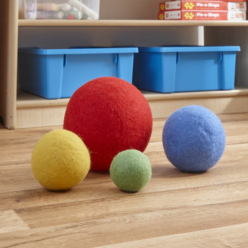 Set Of 4 Felt Balls