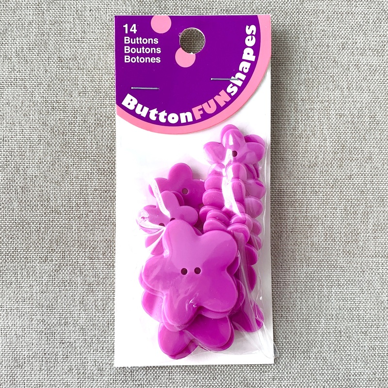 Purple Flowers – Fun Shapes – 2 Holes – Assorted Sizes – Purple Pink (ONLINE ORDER ONLY)