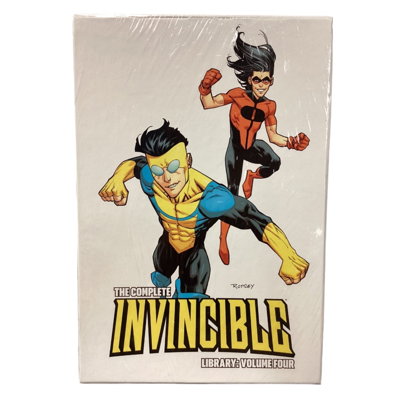 The Complete Invincible Library: Vol. 4 (ONLINE ORDER ONLY)