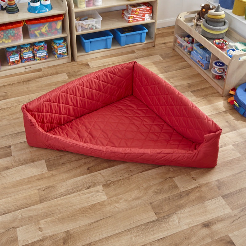 Hope Brights Quilted Corner Snuggle Pod