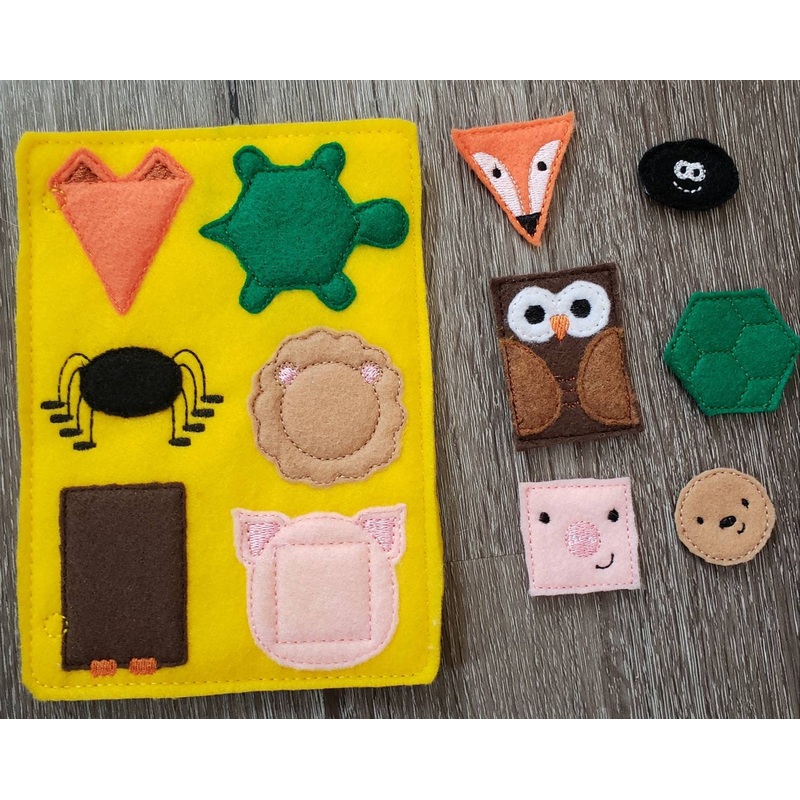 Animal Shapes Quiet Book Page – gift for kids – build your own book – Montessori- sensory book – busy book – activity book (ONLINE ORDER ONLY)