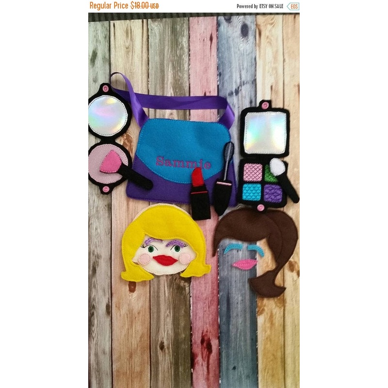 Make up Activity Bag – Doll make-up – play set – quiet activity – Busy Bag – Pretend Make-up – pretend play – personalized free – doll face (ONLINE ORDER ONLY)