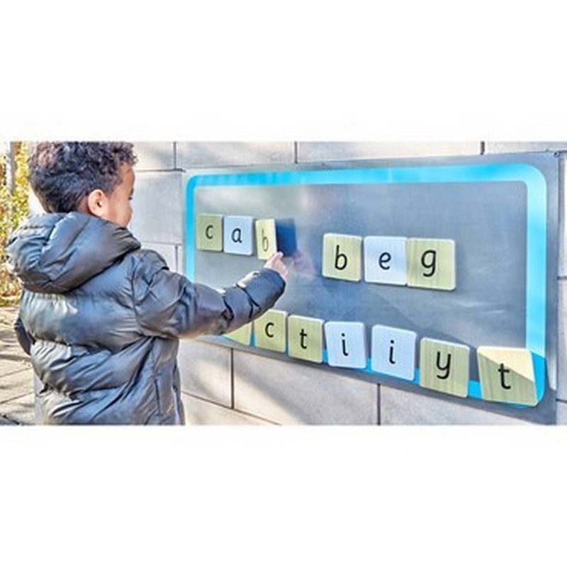 Indoor-Outdoor Magnetic Board 650 x 1000mm