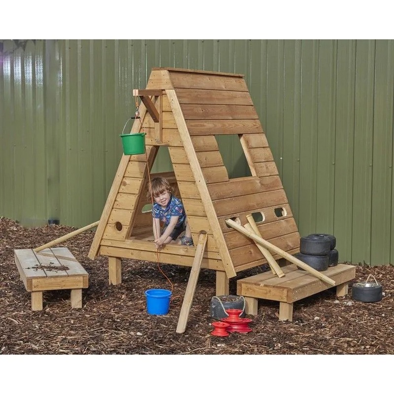 Interactive STEM Shelter