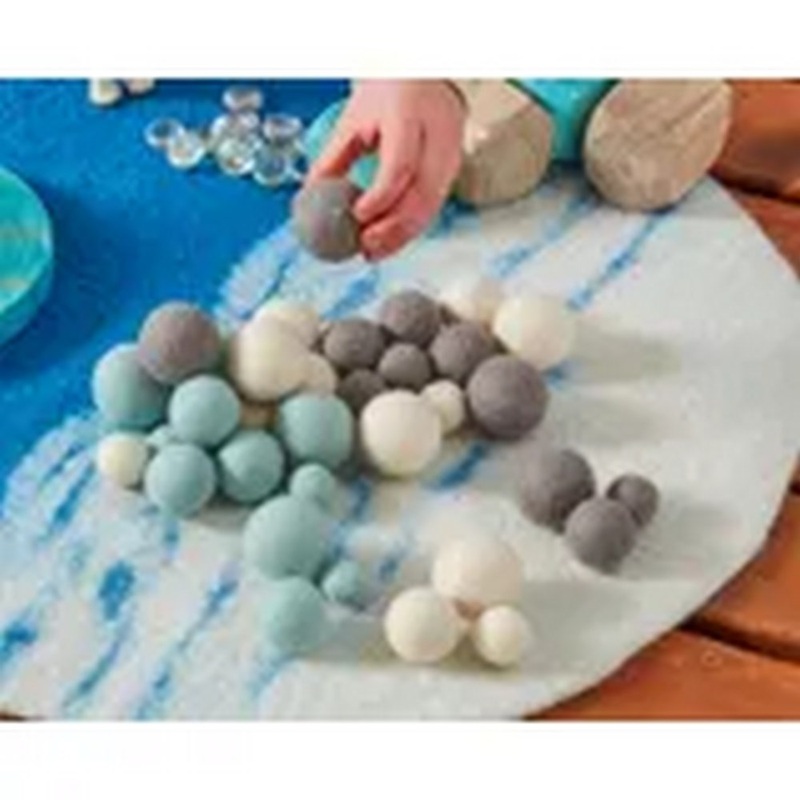 Felt Snow Scenery Balls (36Pk)