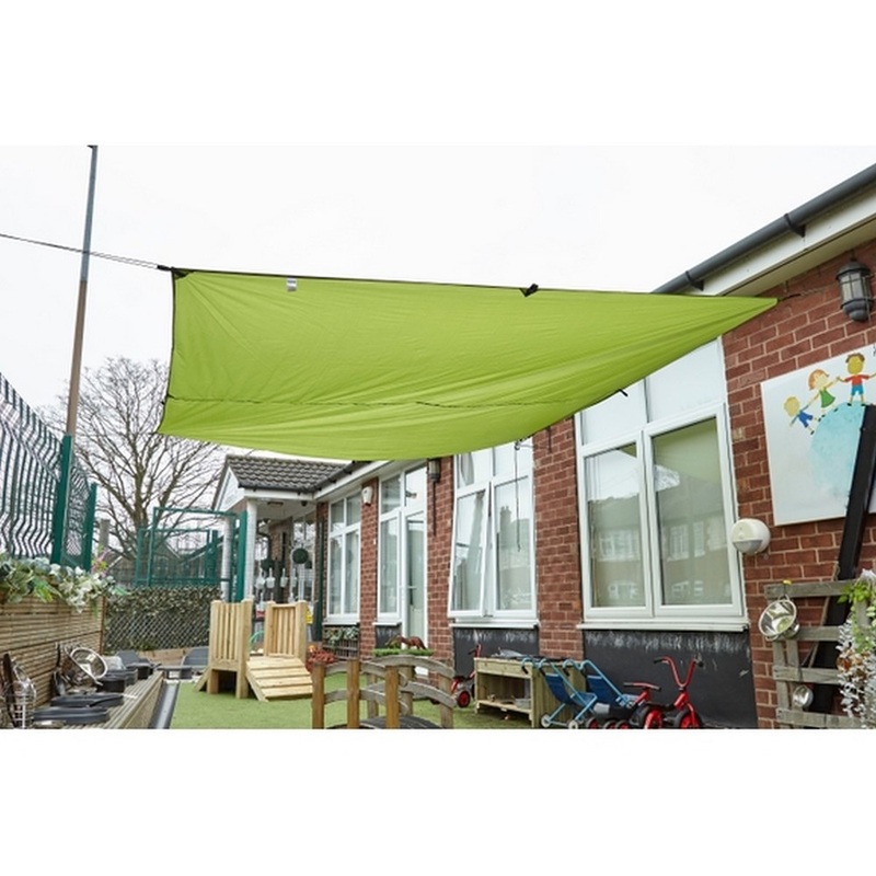 Tarpaulin 3x3m including rope & tent pegs