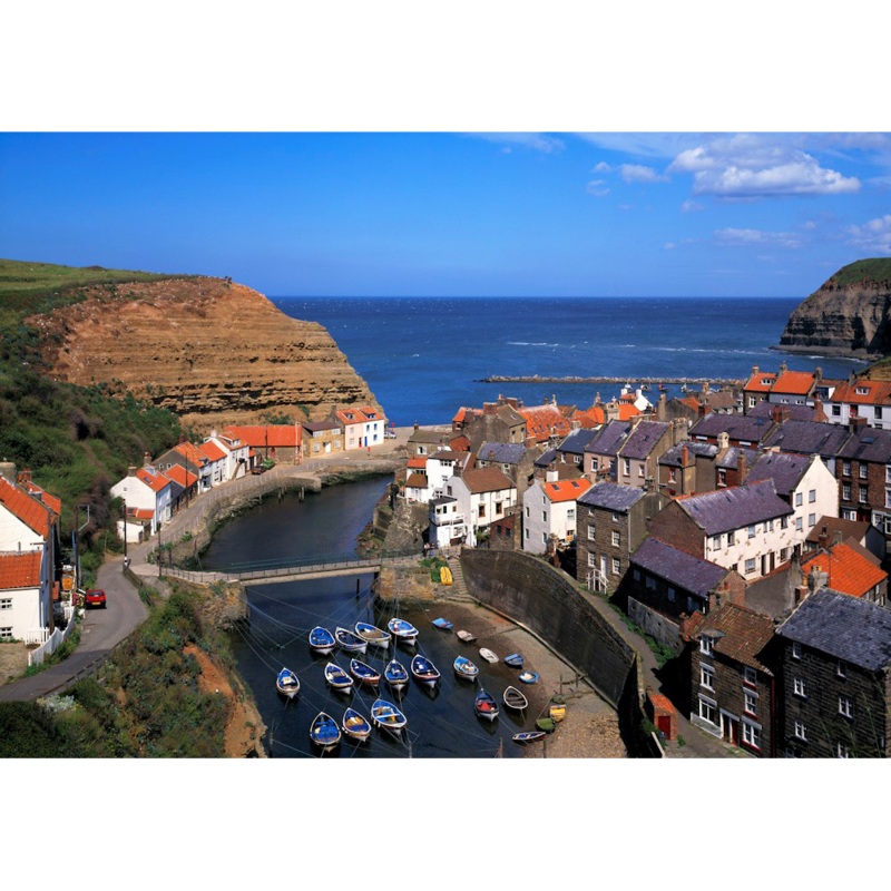 Stunning Staithes  1000 Piece Jigsaw Puzzle