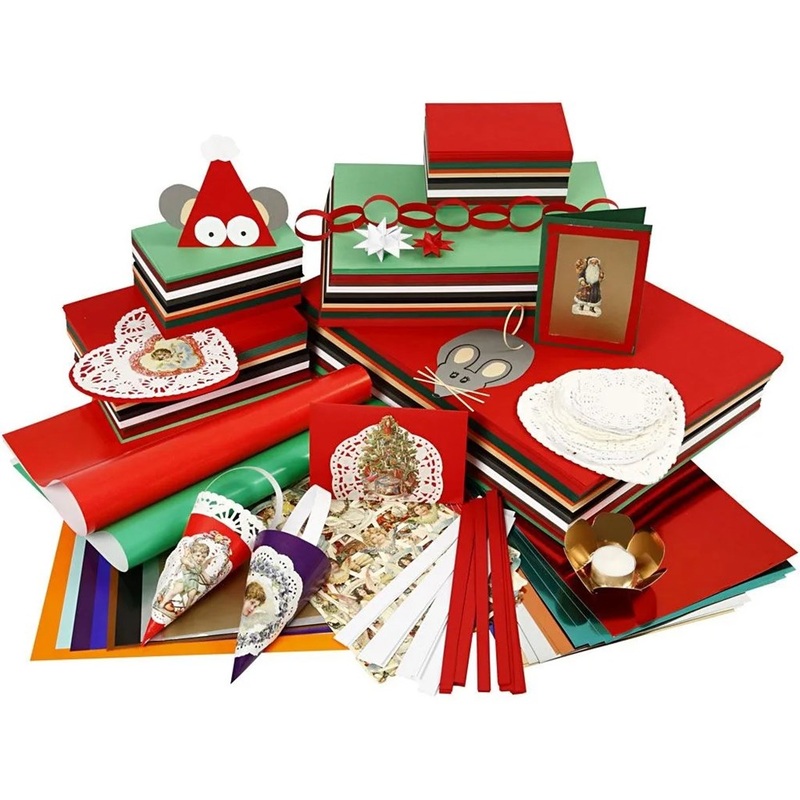 The Traditional Christmas Craft and Card Bargain Pack