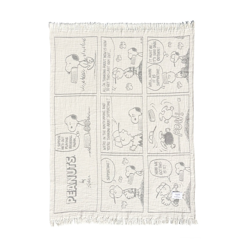 Peanuts Blanket Comic Baseball