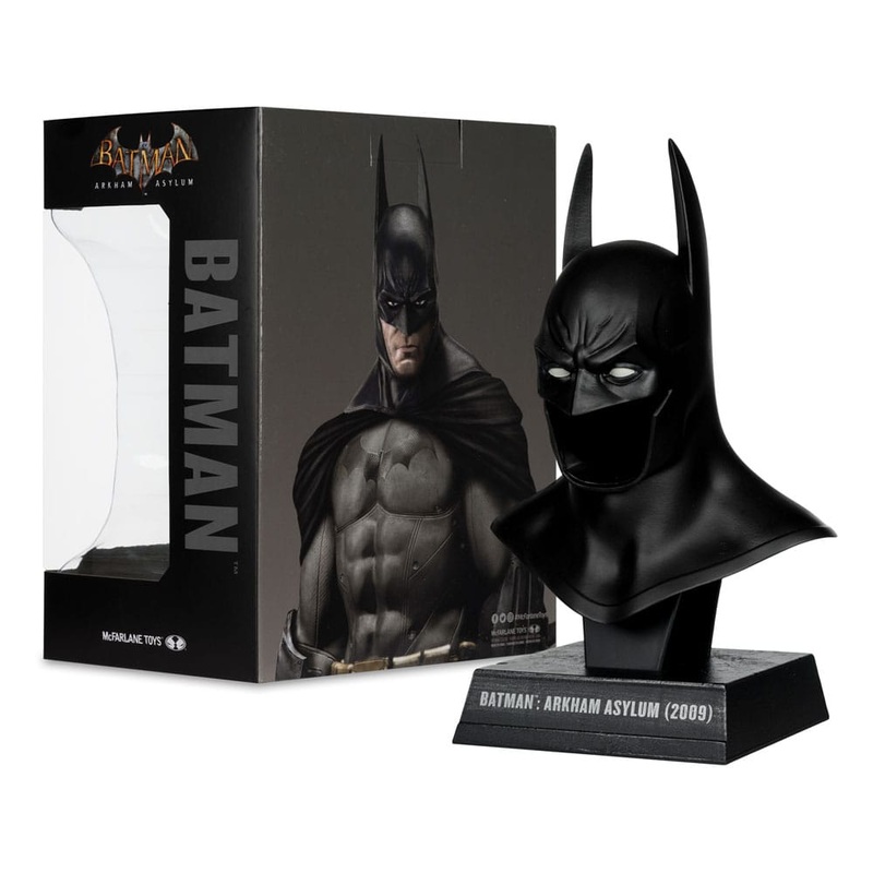 Batman Cowl – Batman Arkham Asylum Mini Replica 19cm